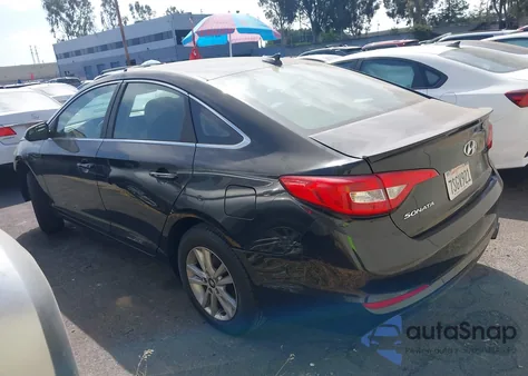 2015 Hyundai Sonata Se z USA, uszkodzony, nr VIN 5NPE24AFXFH119633